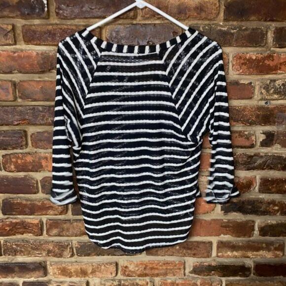 Splendid Black & White Loose Open Knit 3/4 Sleeve High Low Top Women's Size XS - Picture 8 of 8